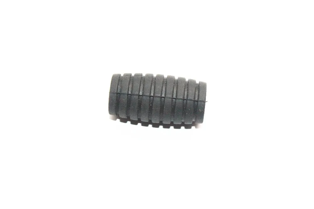 Pedal rubber for brake pedal and shift pedal for Benelli BN 302 TNT 300 STELS 300 TX X-RAY 50 Trigger Sniper Thron 50
Pedal rubber for brake pedal and shift pedal for Benelli BN 302 TNT 300 STELS 300 TX X-RAY 50 Trigger Sniper Thron 50