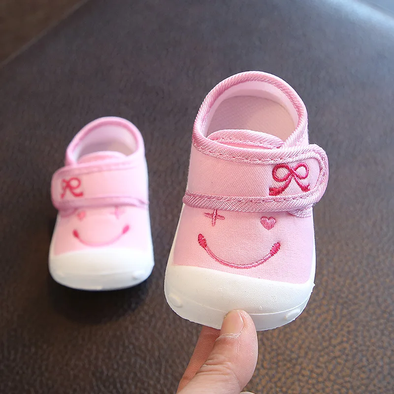 2018 Brand Baby Girl Shoes For 1 Year Old Toddler Moccasins Shoes Newborn Unisex Sneakers Soft Rubber Bottom First Walker Shoes
2018 Brand Baby Girl Shoes For 1 Year Old Toddler Moccasins Shoes Newborn Unisex Sneakers Soft Rubber Bottom First Walker Shoes