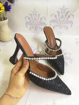 Bling Sequined Cloth Women Slipper High Thin Heel Pointed Toe Women Shoes Glitter Crystal Embellished Chaussures Femmes Hot New
Bling Sequined Cloth Women Slipper High Thin Heel Pointed Toe Women Shoes Glitter Crystal Embellished Chaussures Femmes Hot New