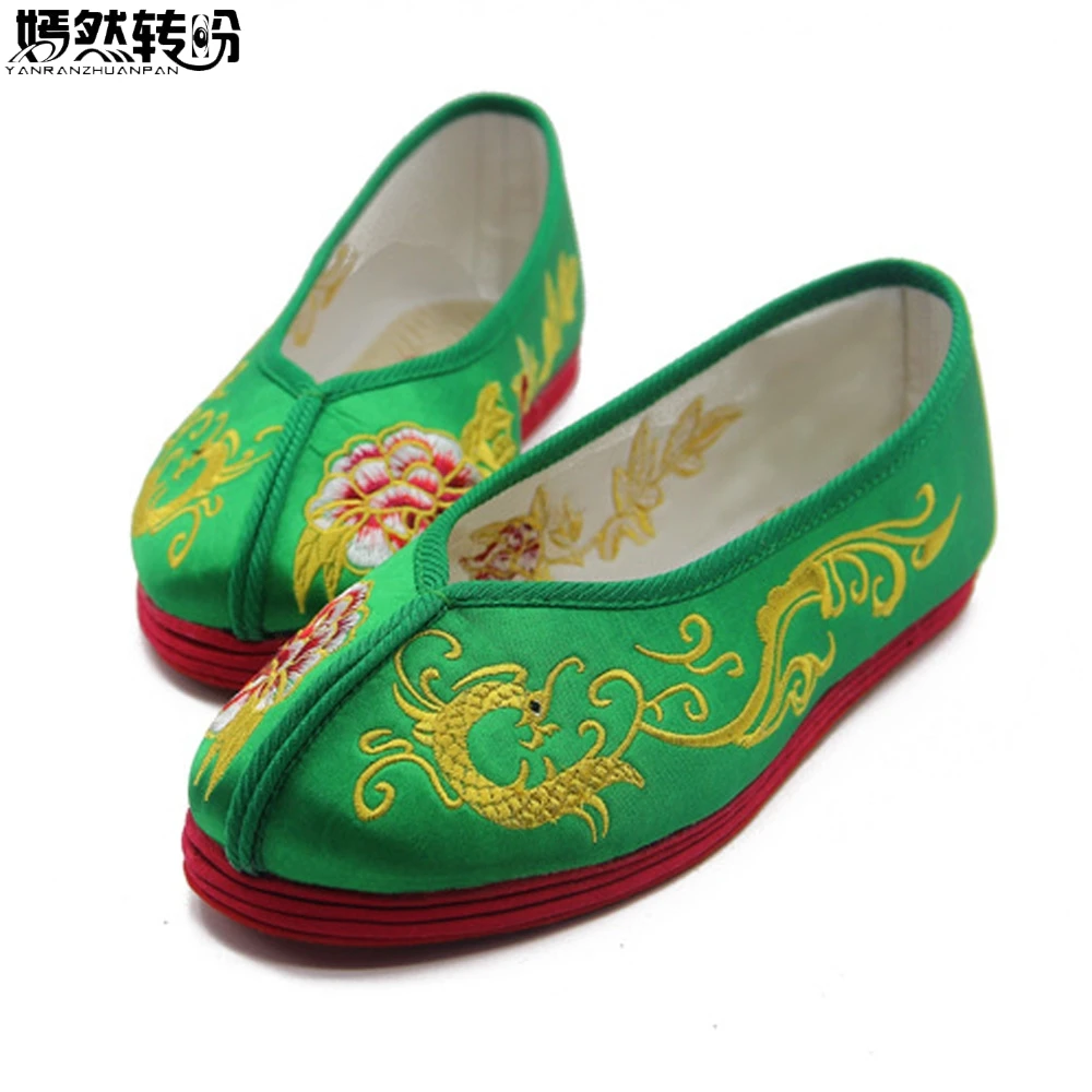 Women Flats Bride Shoes Chinese Wedding Red Satin Dragon Floral Embroidered Breathable Single Ballet Shoes Woman Bridal Flat
Women Flats Bride Shoes Chinese Wedding Red Satin Dragon Floral Embroidered Breathable Single Ballet Shoes Woman Bridal Flat