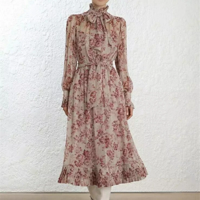 ZIM Designer Spring Runway Dress Women Elegant Floral Print Two Pieces Set Dress Female Vintage Ruffles Maxi Dress Holiday
ZIM Designer Spring Runway Dress Women Elegant Floral Print Two Pieces Set Dress Female Vintage Ruffles Maxi Dress Holiday