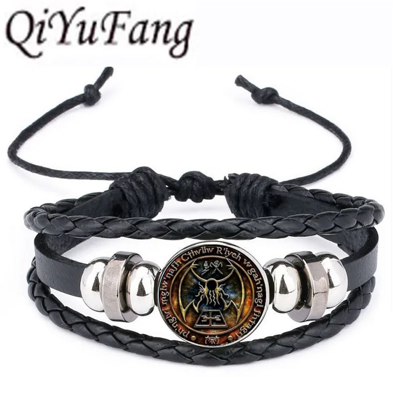 QiYuFan Cthulhu R'lyeh Sigil Leather Bracelet inspired by H.P. Lovecraft Jewelry Black Multilayers Charm Bracelets Women Men
QiYuFan Cthulhu R'lyeh Sigil Leather Bracelet inspired by H.P. Lovecraft Jewelry Black Multilayers Charm Bracelets Women Men