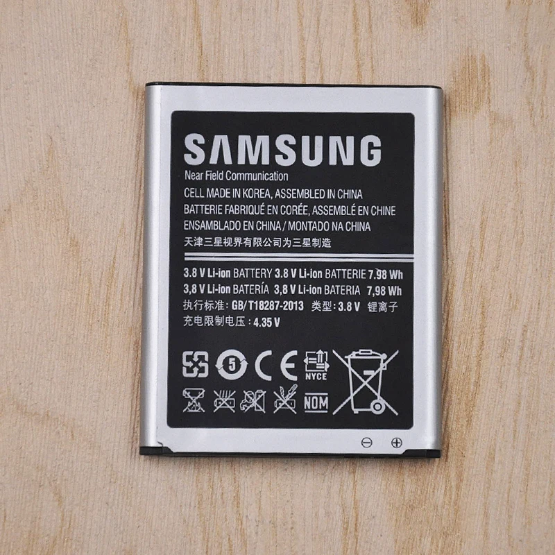 Guker New Replacement Battery For Galaxy S3 I9300 I9308 L710 I535 Genuine Tablet Battery EB-L1G6LLU with NFC 2100mAh
Guker New Replacement Battery For Galaxy S3 I9300 I9308 L710 I535 Genuine Tablet Battery EB-L1G6LLU with NFC 2100mAh
