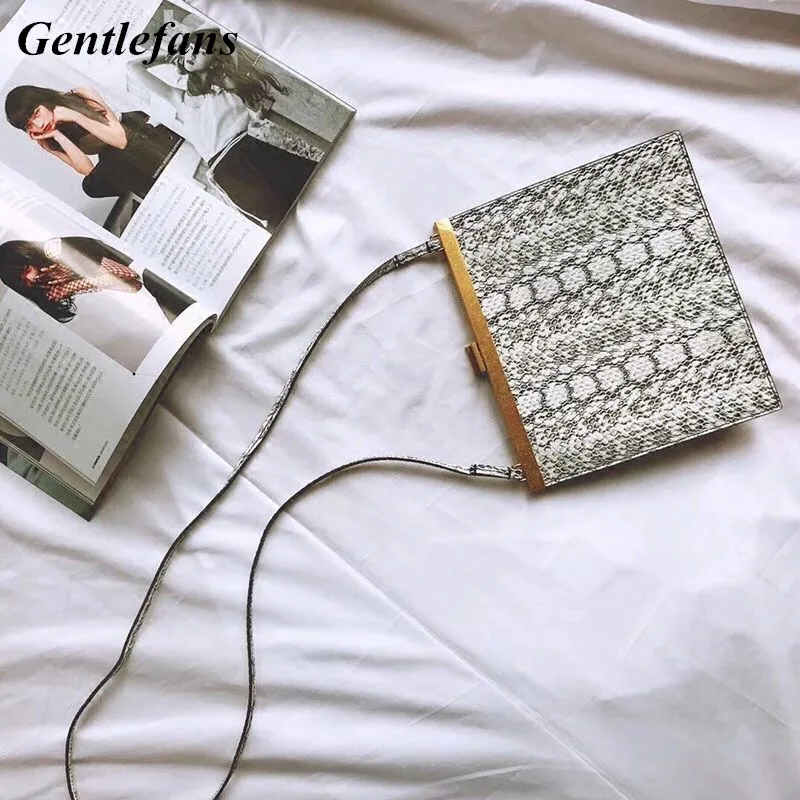 Factory Price Fashion Envelope Clutch Bag Casual Crossbody Bag Gray Snakeskin Pattern Bags Top quality Special Lady's Bags
Factory Price Fashion Envelope Clutch Bag Casual Crossbody Bag Gray Snakeskin Pattern Bags Top quality Special Lady's Bags