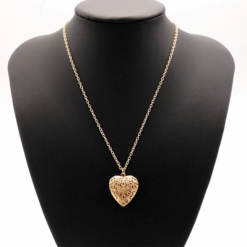 Women Love Heart Pendant Statement Necklaces Hollow Out Elegant Chain Jewelry Accessories Girls Gold Silver Long Storable Collar
Women Love Heart Pendant Statement Necklaces Hollow Out Elegant Chain Jewelry Accessories Girls Gold Silver Long Storable Collar