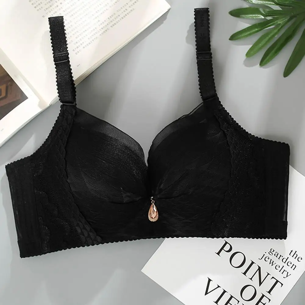 Fashionable Thin Section Bra Comfortable Ventilation Brassiere Dentelle Sexy Lace Bras For Women Bralette Underwear Women BR3
Fashionable Thin Section Bra Comfortable Ventilation Brassiere Dentelle Sexy Lace Bras For Women Bralette Underwear Women BR3