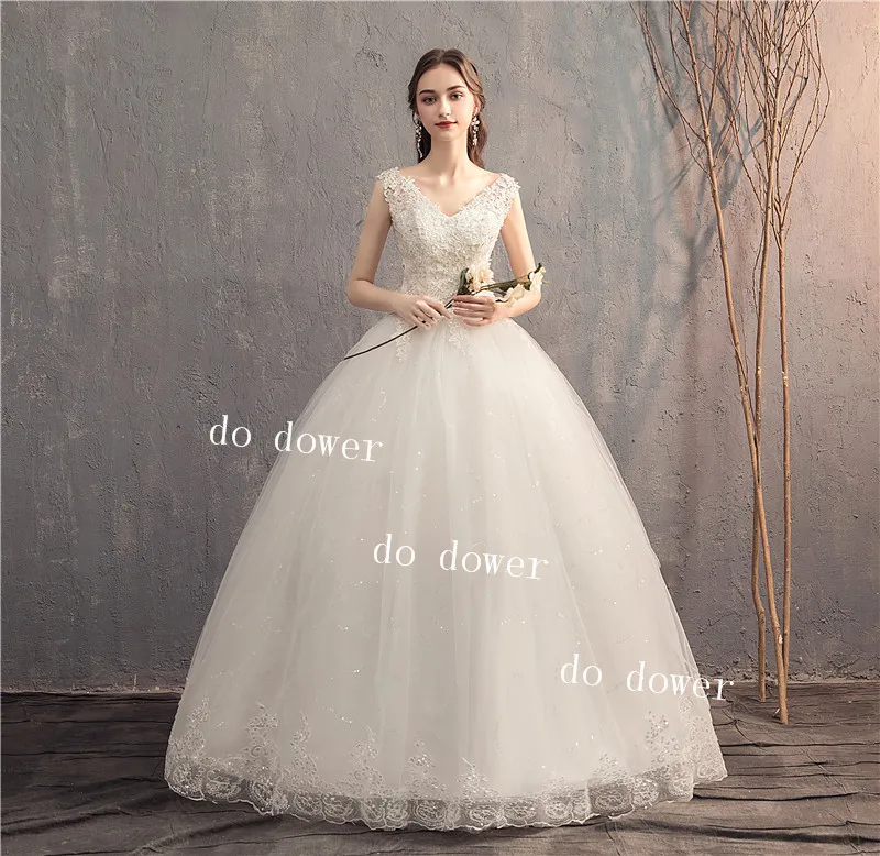 Do Dower 2019 Lace Up Ball Gown V Neck Lace Simple Wedding Dresses Vestido De Noiva Customized Plus Size Bridal Dress
Do Dower 2019 Lace Up Ball Gown V Neck Lace Simple Wedding Dresses Vestido De Noiva Customized Plus Size Bridal Dress