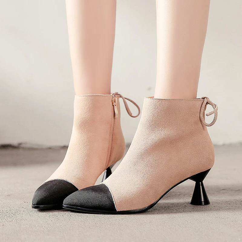 MYCOLEN 2018 New Pointed Toe Boots Luxury Product Fashion Ankle Chelsea Boots Women Shoes Autumn Side Zipper Botas Feminina
MYCOLEN 2018 New Pointed Toe Boots Luxury Product Fashion Ankle Chelsea Boots Women Shoes Autumn Side Zipper Botas Feminina