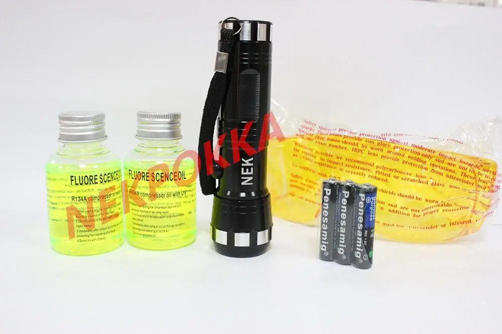 Leak detection of UV ultraviolet lamp in automobile air conditioning system,Air Conditioning A/C System Leak Test Detector Kit
Leak detection of UV ultraviolet lamp in automobile air conditioning system,Air Conditioning A/C System Leak Test Detector Kit