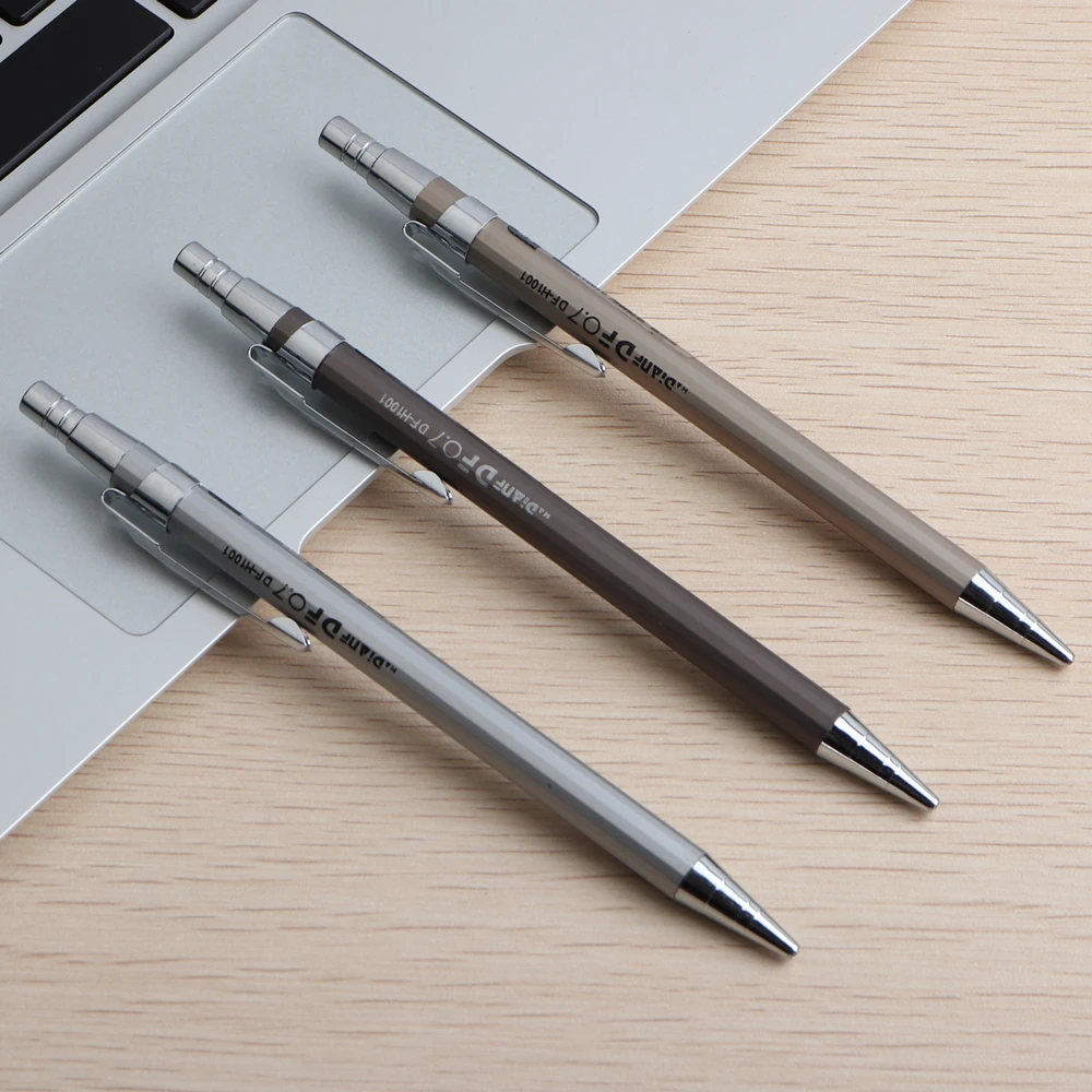 1PCS Mechanical Pencils 0.7mm Metal Material 2B Paint Pencils For School Office Students Stationery Silver Black Champagne Color
1PCS Mechanical Pencils 0.7mm Metal Material 2B Paint Pencils For School Office Students Stationery Silver Black Champagne Color