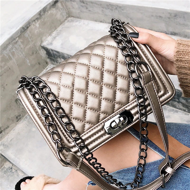 Bag woman 2019 new leather solid color small square bag chain shoulder single shoulder Messenger bag -1
Bag woman 2019 new leather solid color small square bag chain shoulder single shoulder Messenger bag -1