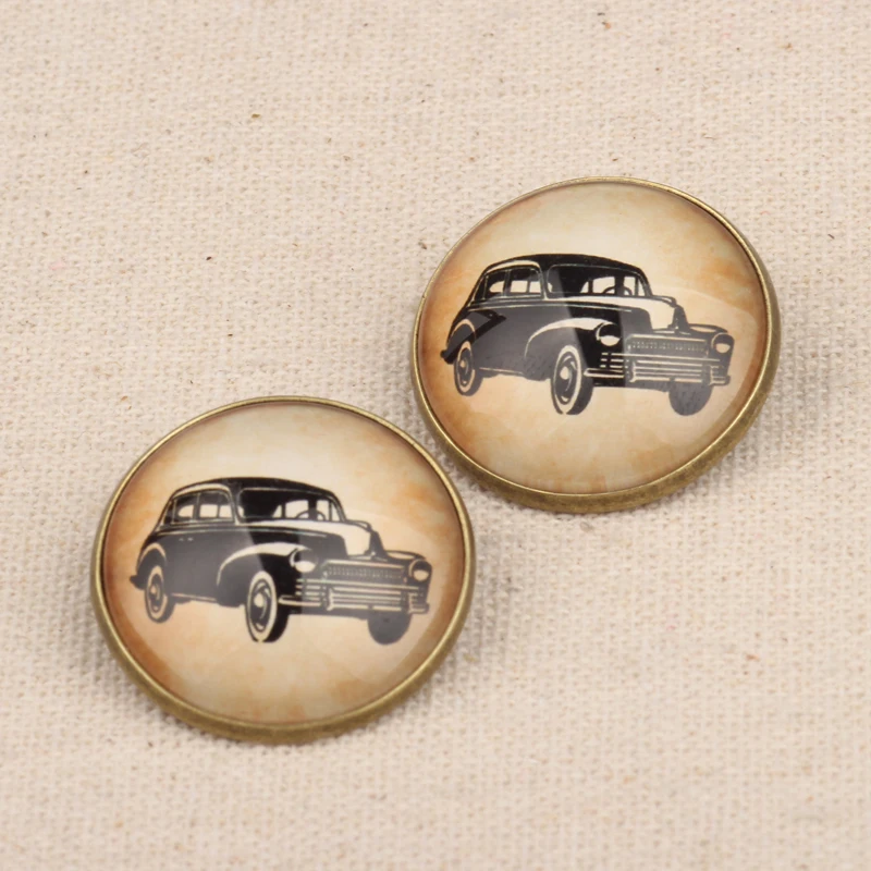 Old Car Glass Cabochon Brooch Women fashion jewelry anitque bronze men coat lapel pins broches mujer vintage
Old Car Glass Cabochon Brooch Women fashion jewelry anitque bronze men coat lapel pins broches mujer vintage