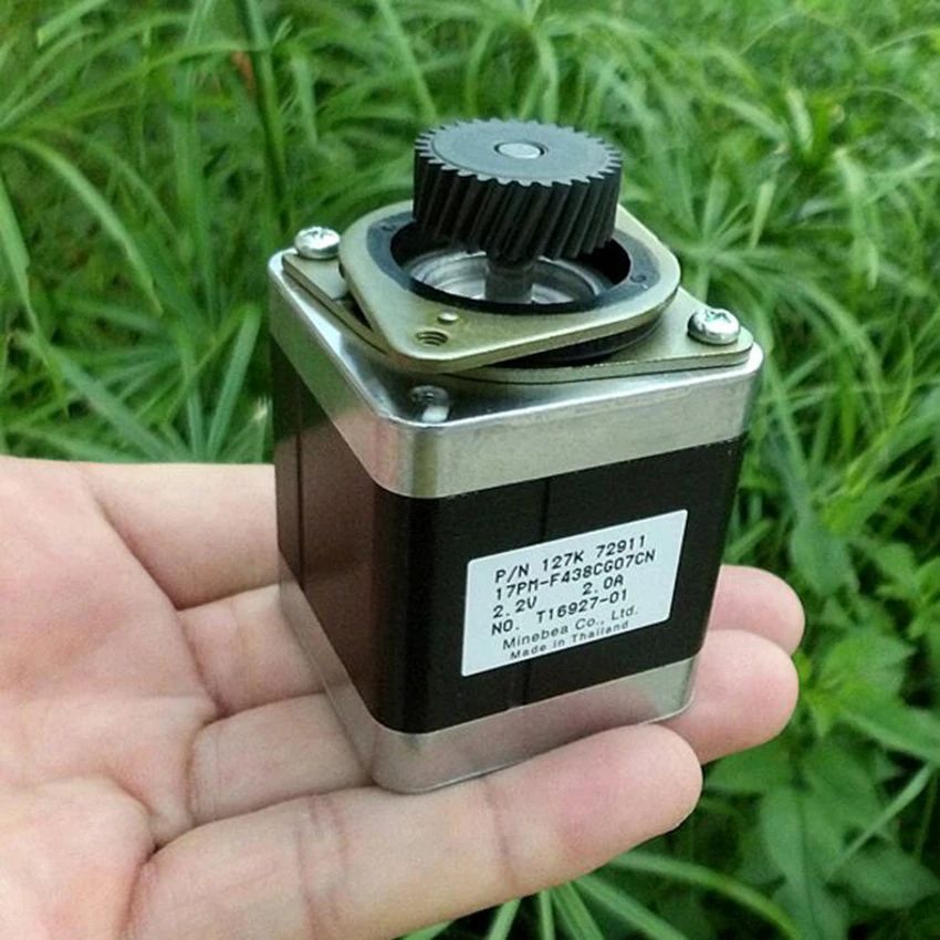 High torque 42 Stepper Motor 2 PHASE 4-lead Nema17 motor 47.3 MM 2A 0.5N.M LOW NOISE motor for CNC XYZ
High torque 42 Stepper Motor 2 PHASE 4-lead Nema17 motor 47.3 MM 2A 0.5N.M LOW NOISE motor for CNC XYZ