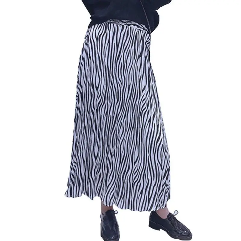Women Vintage Zebra Stripes Skirts Elastic High Waist Solid Color Wild A-Line Casual Long Paragraph Skirt faldas mujer moda 2019
Women Vintage Zebra Stripes Skirts Elastic High Waist Solid Color Wild A-Line Casual Long Paragraph Skirt faldas mujer moda 2019