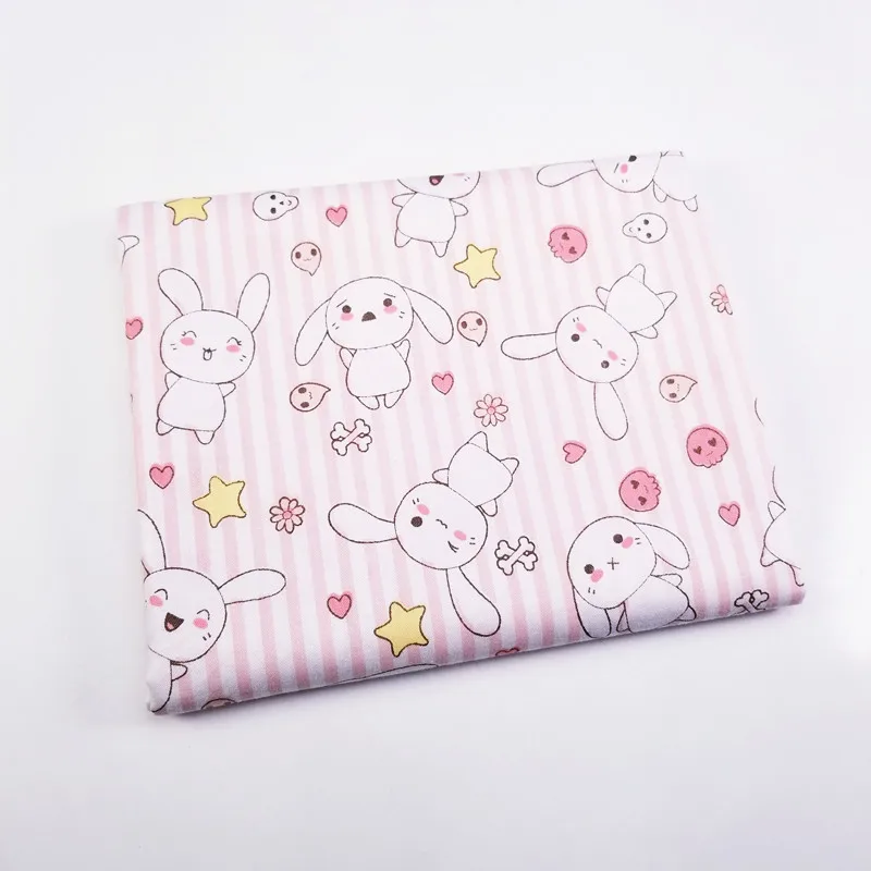 Cute Animali Printed Cotton Twill Fabric Fat Quarters Material Lovely Rabbit Printing Baby Blanket Home Decoration Wall Cover
Cute Animali Printed Cotton Twill Fabric Fat Quarters Material Lovely Rabbit Printing Baby Blanket Home Decoration Wall Cover