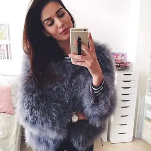 100% Hand-Made Fluffy Feather Fever Fur Jackets Knitted Genuine Ostrich Fur Coat Women Retail Wholesale Grey fluffy fur fever
100% Hand-Made Fluffy Feather Fever Fur Jackets Knitted Genuine Ostrich Fur Coat Women Retail Wholesale Grey fluffy fur fever