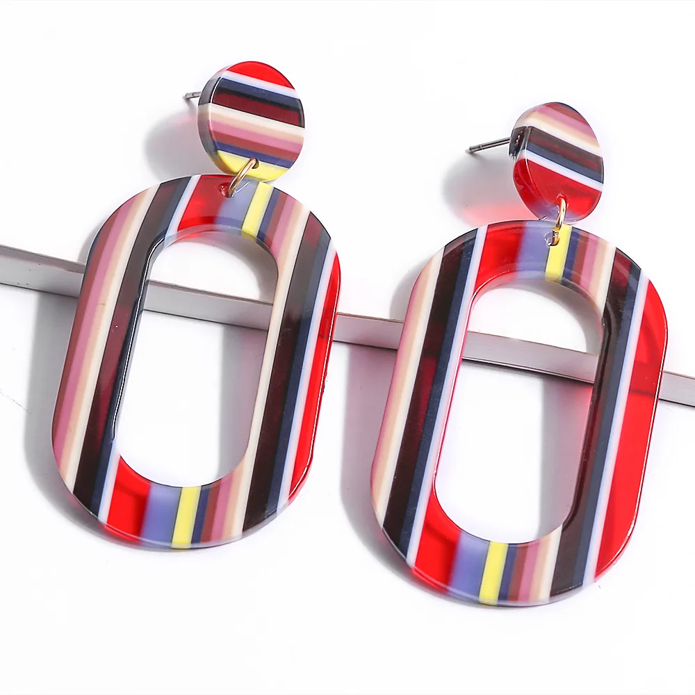 Stripe Pattern Resin Acrylic Leopard Earrings 2019 New Creative Bohemian Big Dangle Earrings for Women Fashion Jewelry Wholesale
Stripe Pattern Resin Acrylic Leopard Earrings 2019 New Creative Bohemian Big Dangle Earrings for Women Fashion Jewelry Wholesale