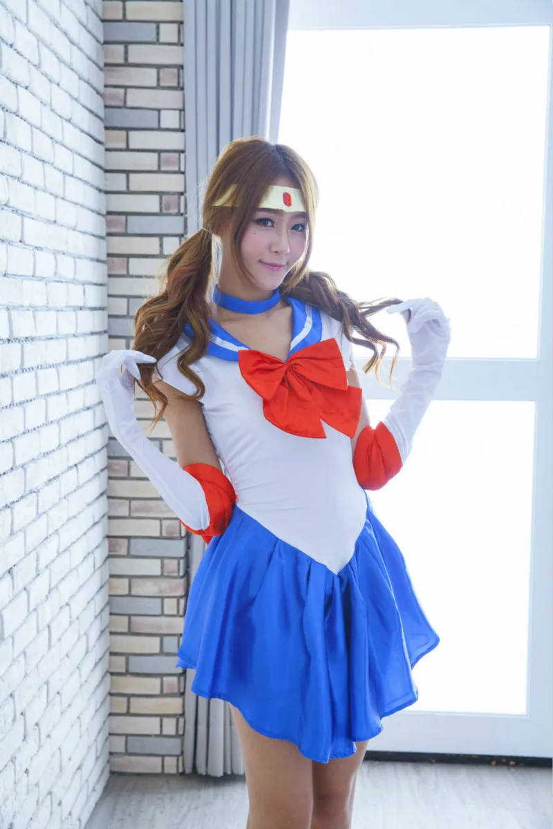 Hot Sale Anime Sailor Moon Cosplay Costume Sailor Moon Month Rabbit Blue Dress Gloves Neck Ring Head Ring Costume Suit
Hot Sale Anime Sailor Moon Cosplay Costume Sailor Moon Month Rabbit Blue Dress Gloves Neck Ring Head Ring Costume Suit