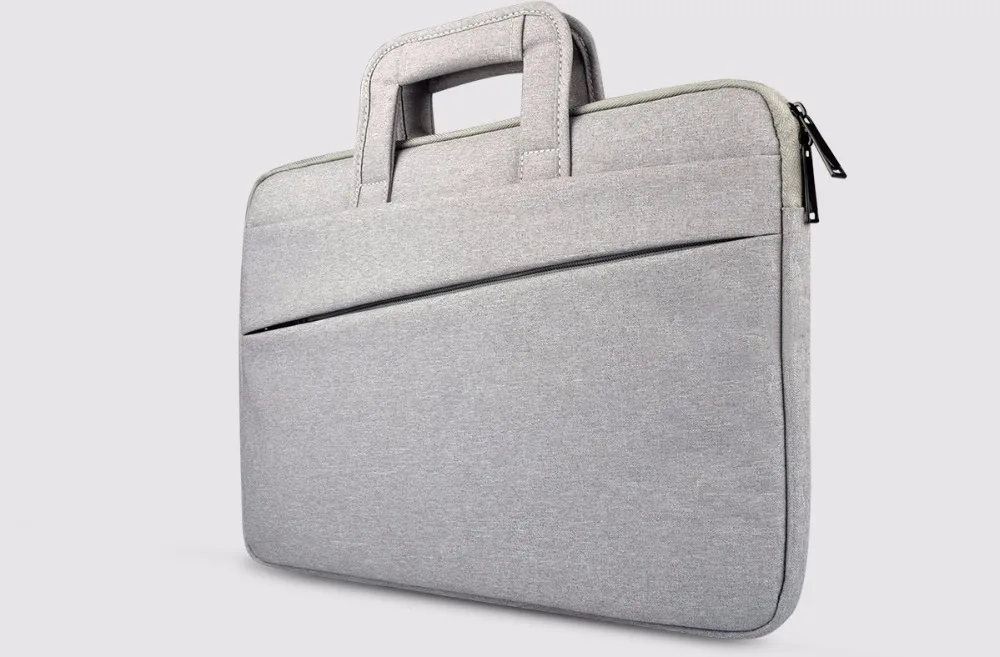 4314287228_897263771