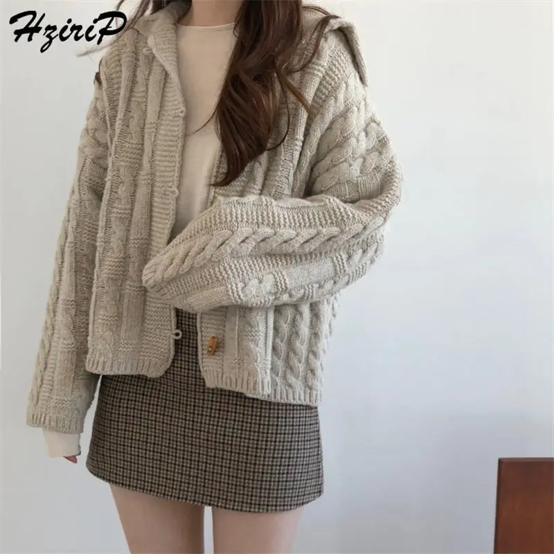 HziriP 2018 Autumn Women Comfortable Sweater Knitted Solid Cardigans Long Sleeve All-Match 2 Colors High Quality Single Breasted
HziriP 2018 Autumn Women Comfortable Sweater Knitted Solid Cardigans Long Sleeve All-Match 2 Colors High Quality Single Breasted