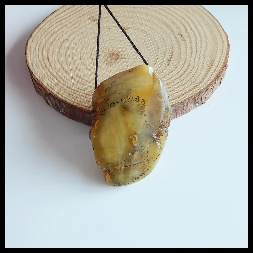 Fashion jewelry Necklace ,Nugget Yellow Opal Fashion jewelry diy necklace pendants,48x32x17mm,26.5g
Fashion jewelry Necklace ,Nugget Yellow Opal Fashion jewelry diy necklace pendants,48x32x17mm,26.5g
