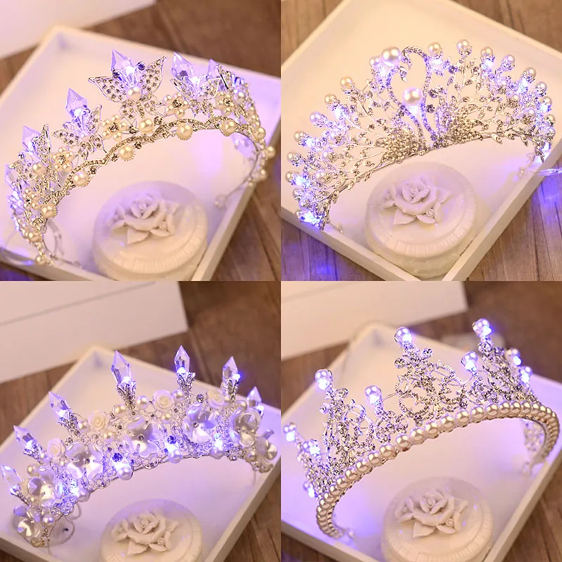 Bridal Wedding Tiara and Crown Led Princess Crown Pearl Rhinestone Crystal 18th Birthday Party 2018 Fashion Hair Jewelry Pageant
Bridal Wedding Tiara and Crown Led Princess Crown Pearl Rhinestone Crystal 18th Birthday Party 2018 Fashion Hair Jewelry Pageant