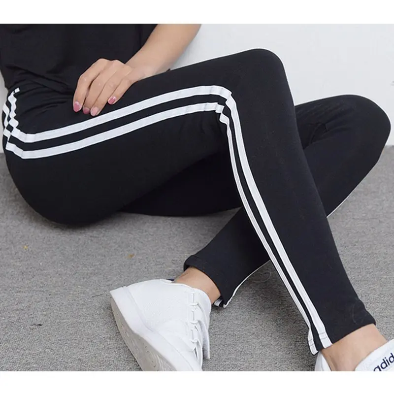 women plus size 50 XXL slim pencil leggings side stripe modal spring leggings lady summer knee length fitted hot pant trousers
women plus size 50 XXL slim pencil leggings side stripe modal spring leggings lady summer knee length fitted hot pant trousers