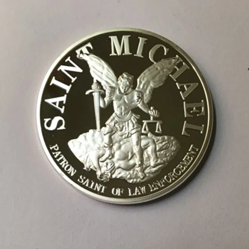 5 Pcs The Saint Michael coin Law patron badge silver plated souvenir coin for home collectible 40 mm decoration coins
5 Pcs The Saint Michael coin Law patron badge silver plated souvenir coin for home collectible 40 mm decoration coins