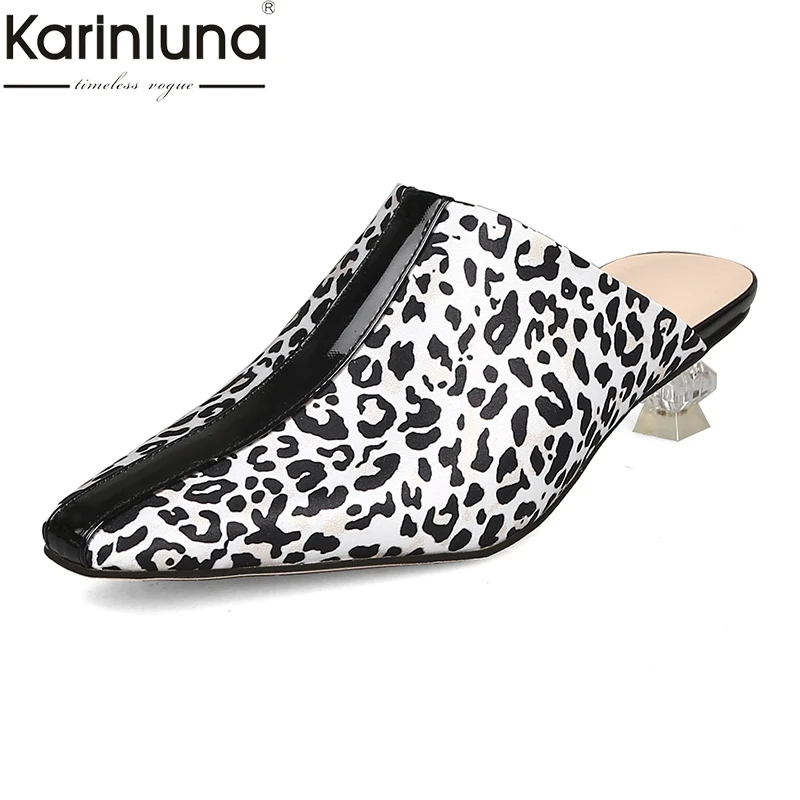 Fashion Plus Size 32-44 Ladies Low Heels Slip On Women Shoes Woman Casual Party Ol Spring Autumn Mules Female
Fashion Plus Size 32-44 Ladies Low Heels Slip On Women Shoes Woman Casual Party Ol Spring Autumn Mules Female