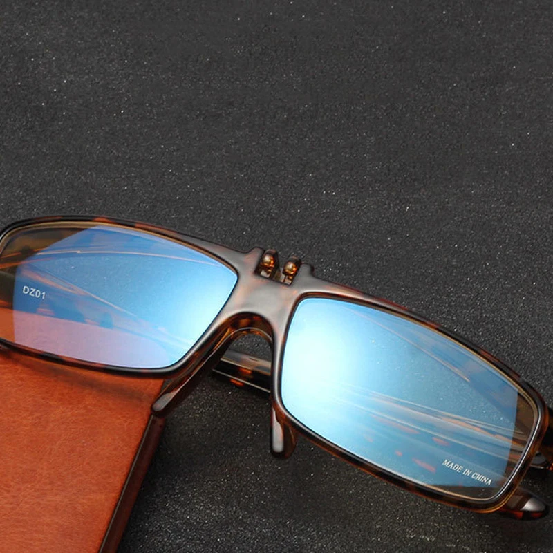 GLAUSA Anti Blue Light Design Glasses Flip Up Reading Glasses For Men Women Readers Presbyopic Eye Glasse 1.0-3.5 HD Spectacles
GLAUSA Anti Blue Light Design Glasses Flip Up Reading Glasses For Men Women Readers Presbyopic Eye Glasse 1.0-3.5 HD Spectacles