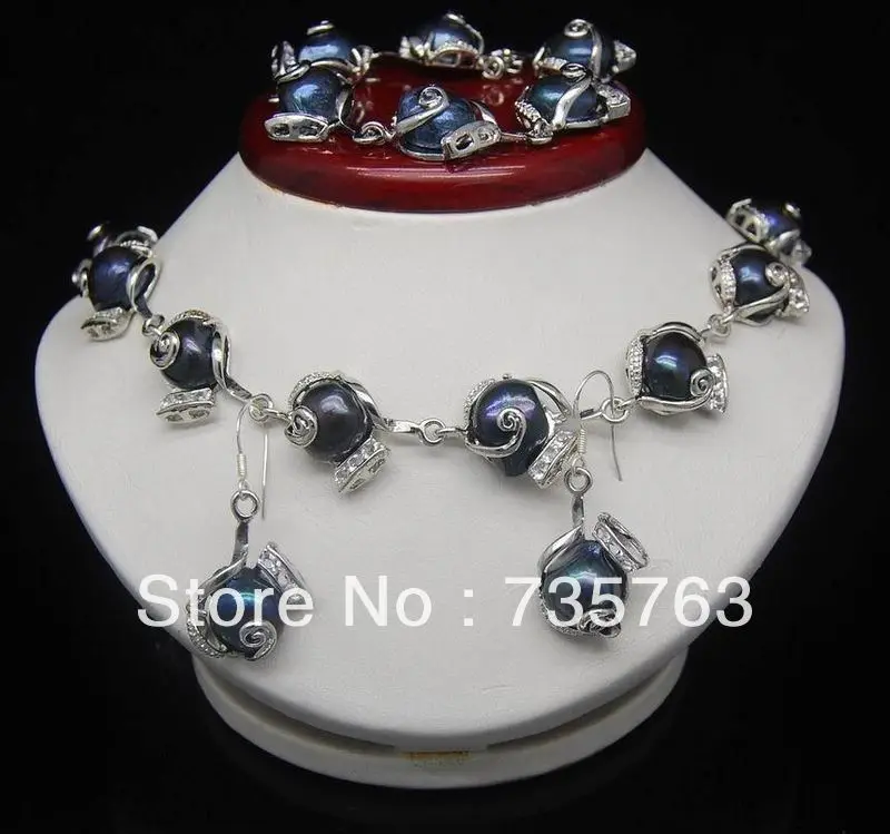Free shipping Noble Natural Shape 10-11mm Black Baroque Pearl necklace Bracelets Earring set
Free shipping Noble Natural Shape 10-11mm Black Baroque Pearl necklace Bracelets Earring set