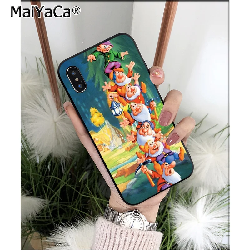 Cartoon snow white
