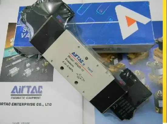 free shipping 1/2" BSP 5 Way 2 Position Pneumatic Solenoid Valves Air Control Valve 4v420-15, dc 12v 24v ac 110v 220v
free shipping 1/2" BSP 5 Way 2 Position Pneumatic Solenoid Valves Air Control Valve 4v420-15, dc 12v 24v ac 110v 220v
