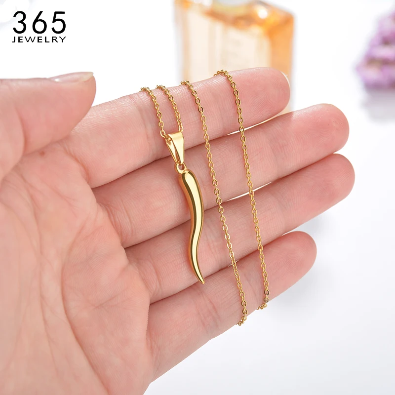 High Quality Stainless Steel Cute Pepper Necklace Women Gold Charm Chili Necklace Party Gift
High Quality Stainless Steel Cute Pepper Necklace Women Gold Charm Chili Necklace Party Gift