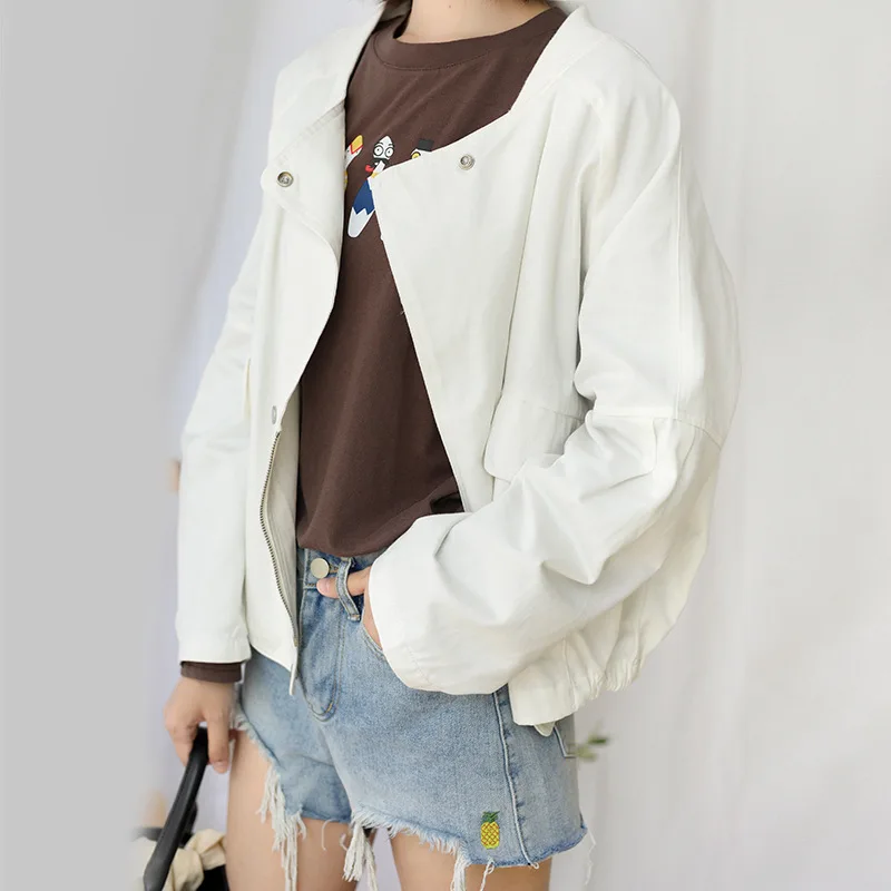 2018 New Women Spring Autumn White Denim Jacket Student Clothes Fashion Loose Coat Casual Tops Embroidery Cowboy Outerwear
2018 New Women Spring Autumn White Denim Jacket Student Clothes Fashion Loose Coat Casual Tops Embroidery Cowboy Outerwear