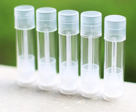 Wholesale 1000pcs/lot Empty Clear LIP BALM Tubes Containers Transparent Lipstick fashion cool lip tubes Free Shipping
Wholesale 1000pcs/lot Empty Clear LIP BALM Tubes Containers Transparent Lipstick fashion cool lip tubes Free Shipping