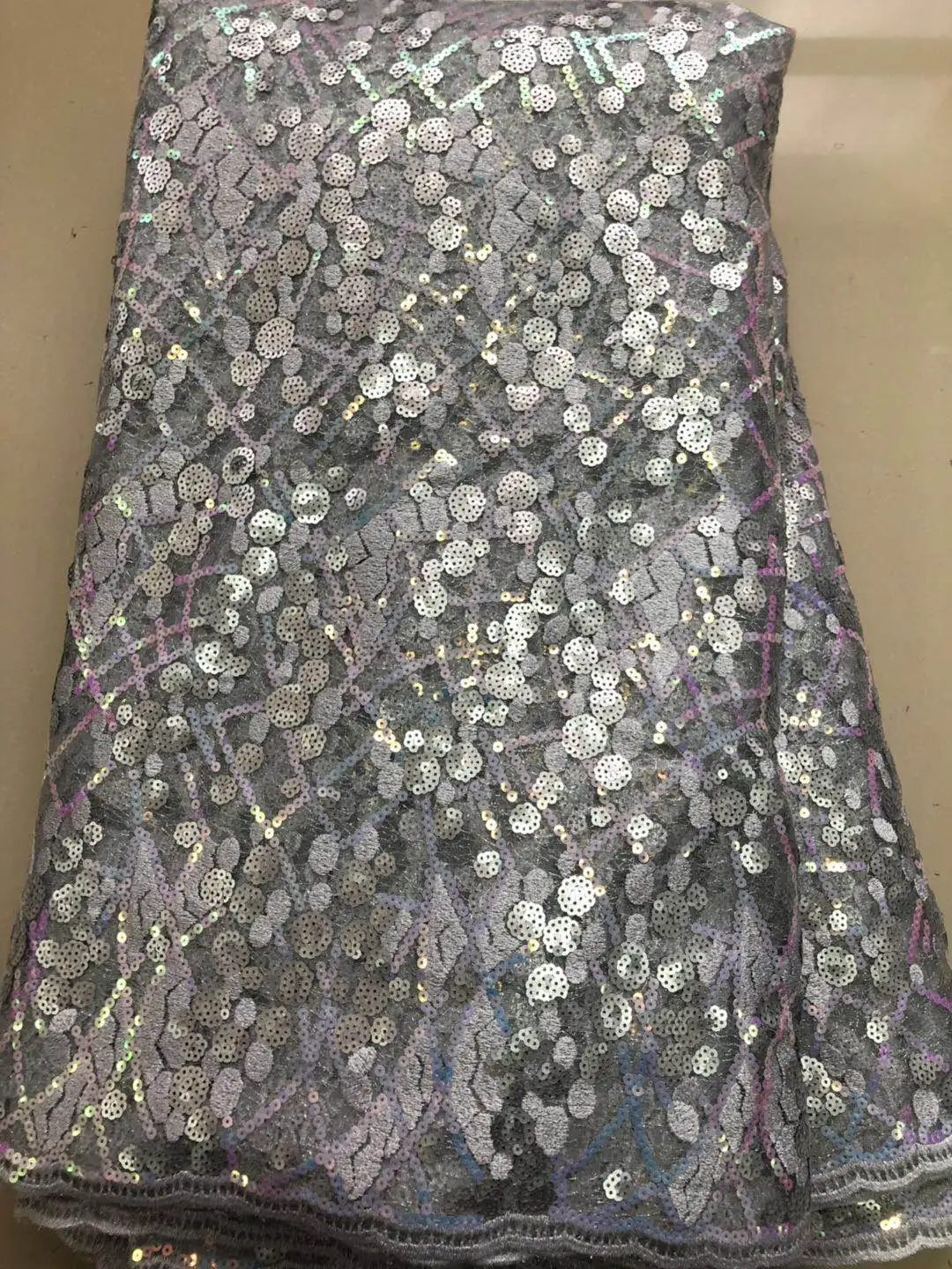 New style French net lace fabric,African pure tulle mesh lace fabric high quality sequin embroidery fabric FLL3938
New style French net lace fabric,African pure tulle mesh lace fabric high quality sequin embroidery fabric FLL3938