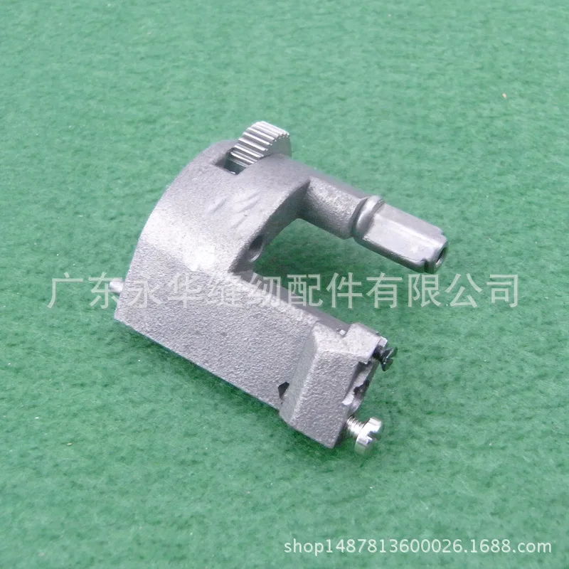 PFAFF Roller 591 knife holder Moving knife holder Cutting line transmission gear set Industrial sewing machine parts
PFAFF Roller 591 knife holder Moving knife holder Cutting line transmission gear set Industrial sewing machine parts