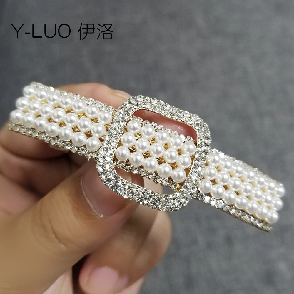 Women head wear classic small vintage hair barrettes rhinestone hair clip pearl hair accessories
Women head wear classic small vintage hair barrettes rhinestone hair clip pearl hair accessories