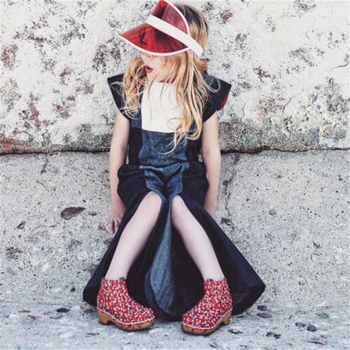 Summer unisex children outdoor transparent Pvc empty top hat UV visor sun hat wholesale sun visor hat
Summer unisex children outdoor transparent Pvc empty top hat UV visor sun hat wholesale sun visor hat