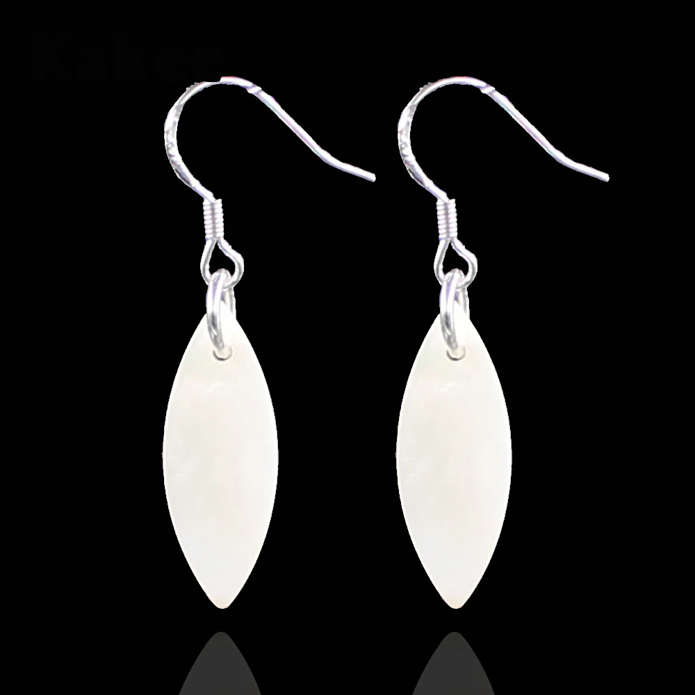 Kakee Natural Mother of Pearl Shell Vintage Korean Statement Earring Drop Dangle Earrings Fashion Jewelry for Women Gift
Kakee Natural Mother of Pearl Shell Vintage Korean Statement Earring Drop Dangle Earrings Fashion Jewelry for Women Gift