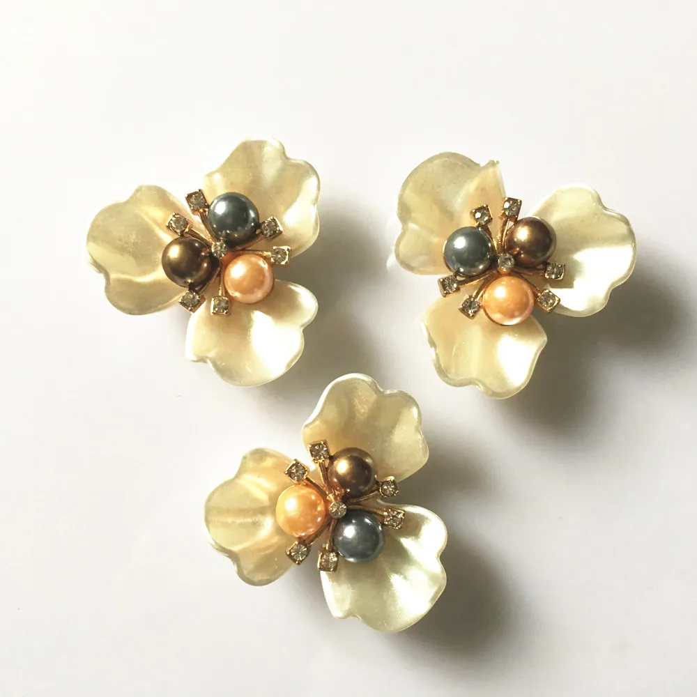 CJSIR 5Pcs Flower Rhinestones ABS Pearl Buttons Wedding Decoration Diy Alloy Craft Diamond Crystal Bow Accessories
CJSIR 5Pcs Flower Rhinestones ABS Pearl Buttons Wedding Decoration Diy Alloy Craft Diamond Crystal Bow Accessories