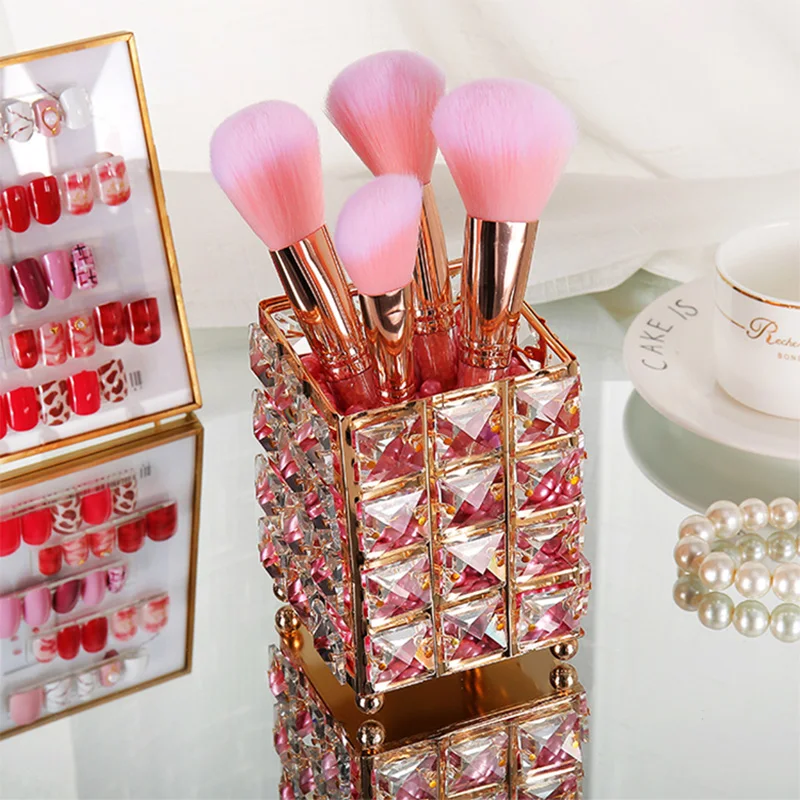 Crystal Makeup Brush Storage Bucket Eyebrow Pencil Comb Finishing Storage Box Sign the Pen Holder
Crystal Makeup Brush Storage Bucket Eyebrow Pencil Comb Finishing Storage Box Sign the Pen Holder