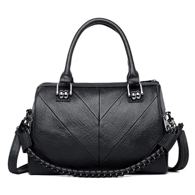 New Boston bag leisure soft leather joker single shoulder bag female fashion splicing black bag
New Boston bag leisure soft leather joker single shoulder bag female fashion splicing black bag