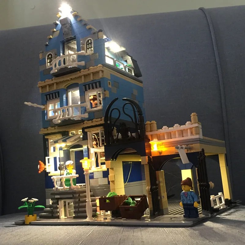 updated LED light kit for lego 10190 and 15007 Market street factory Model Blocks ( building blocks set not incuded)
updated LED light kit for lego 10190 and 15007 Market street factory Model Blocks ( building blocks set not incuded)