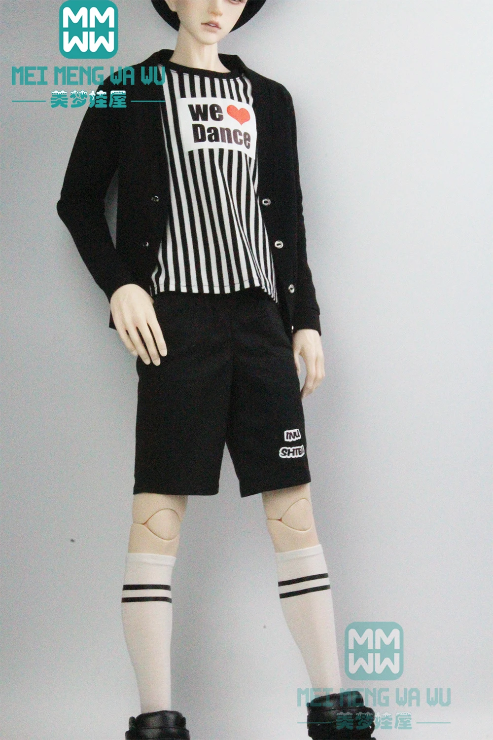 BJD accessories doll clothes for 65--72cm BJD uncle fashion cardigan, shorts, t-shirt
BJD accessories doll clothes for 65--72cm BJD uncle fashion cardigan, shorts, t-shirt