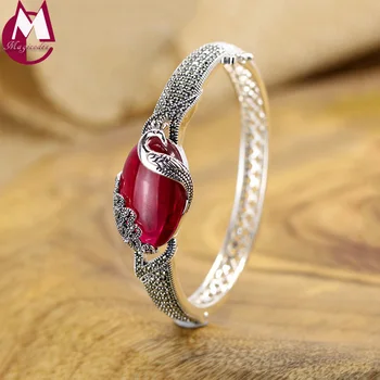 Elegant Peacock Design Big Red Jade Bangle Ethnic Animal Jewelry Hollow 925 Sterling Silver Bracelet For Women Wedding Gift SB72
Elegant Peacock Design Big Red Jade Bangle Ethnic Animal Jewelry Hollow 925 Sterling Silver Bracelet For Women Wedding Gift SB72