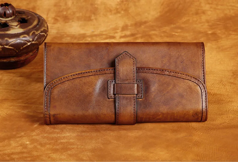 BL035Brown013
