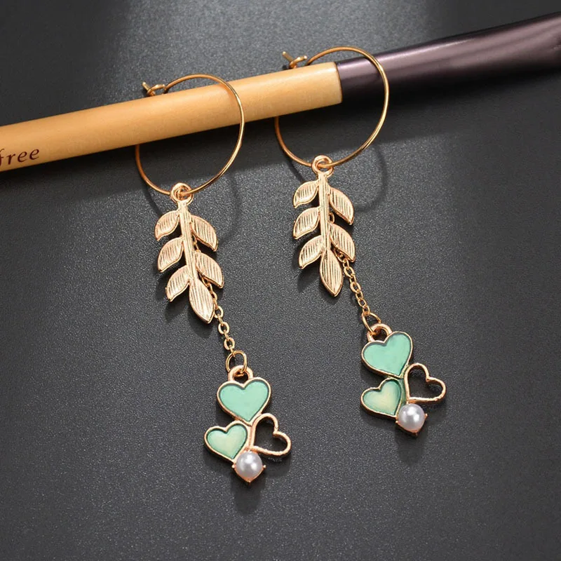 Love Shape Leaf Pearl Earrings for Women Korean Fashion Personality Creative Variety of Styles Geometric Hoop Earrings Jewelry
Love Shape Leaf Pearl Earrings for Women Korean Fashion Personality Creative Variety of Styles Geometric Hoop Earrings Jewelry