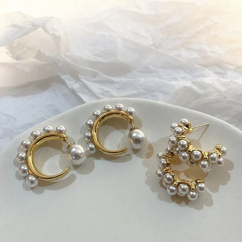 Luxury Geometric Half Circle Letter C Earrings Women Accessories Vintage Gold Pearl Earrings Fashion Jewelry boucle d'oreille
Luxury Geometric Half Circle Letter C Earrings Women Accessories Vintage Gold Pearl Earrings Fashion Jewelry boucle d'oreille